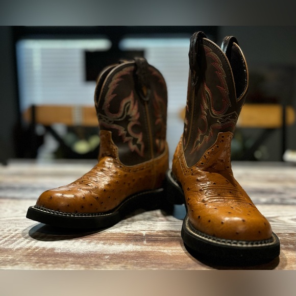 Women’s Sz., 7B, Ostrich, Leather Upper Justins - Picture 4 of 16